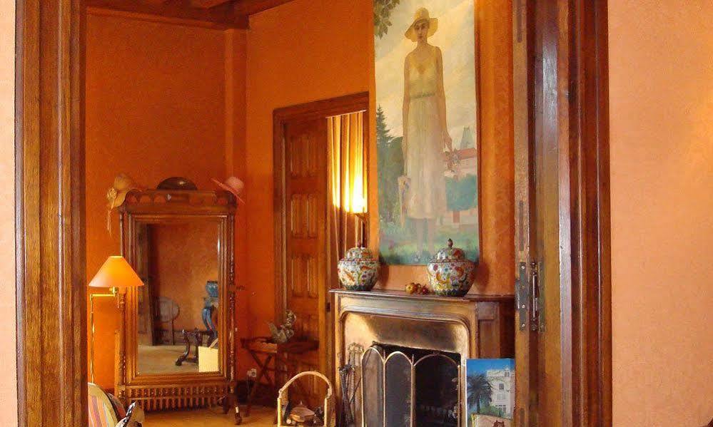 Château De Riell Moltig les Bains Exterior foto